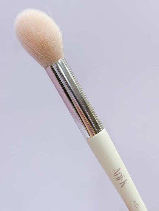 Brocha de iluminador AK5 ANI-K