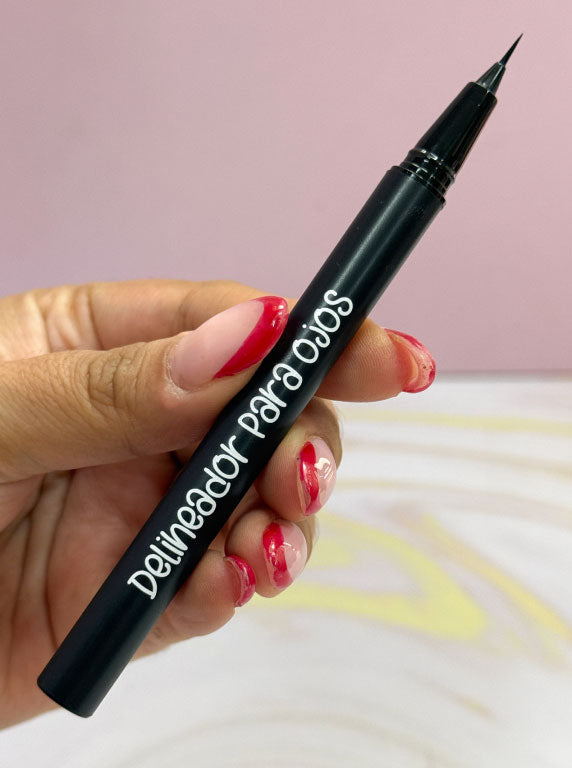 Micro Liner negro Kiaka