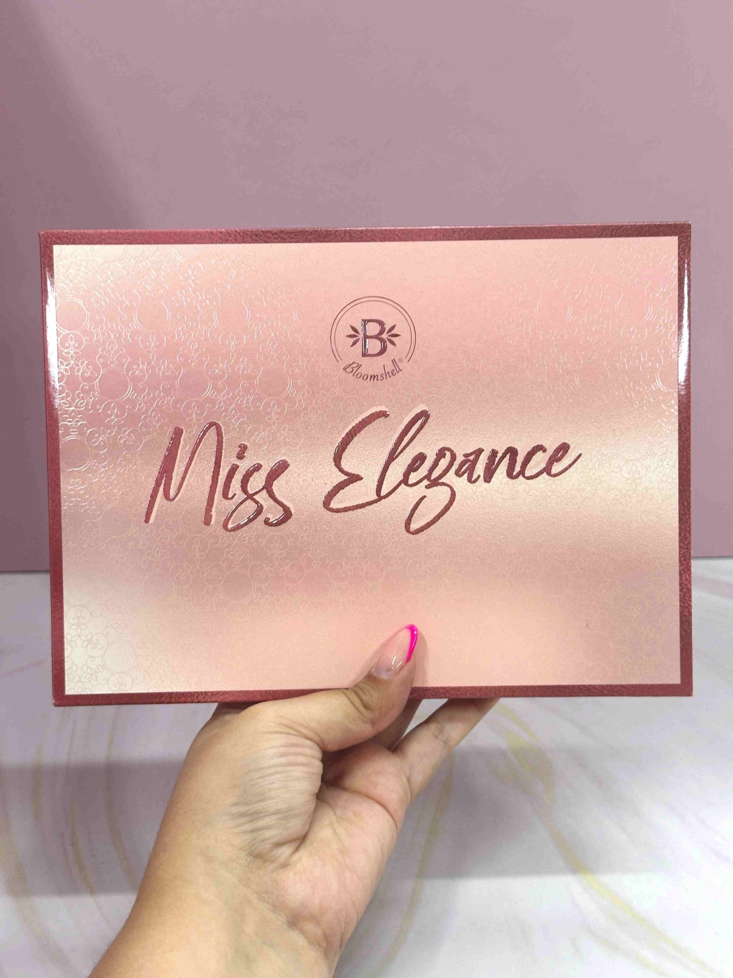 Paleta Miss Elegance x35 tonos Bloomshell