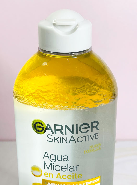 Agua micelar en aceite AMARILLA 400 ml Garnier