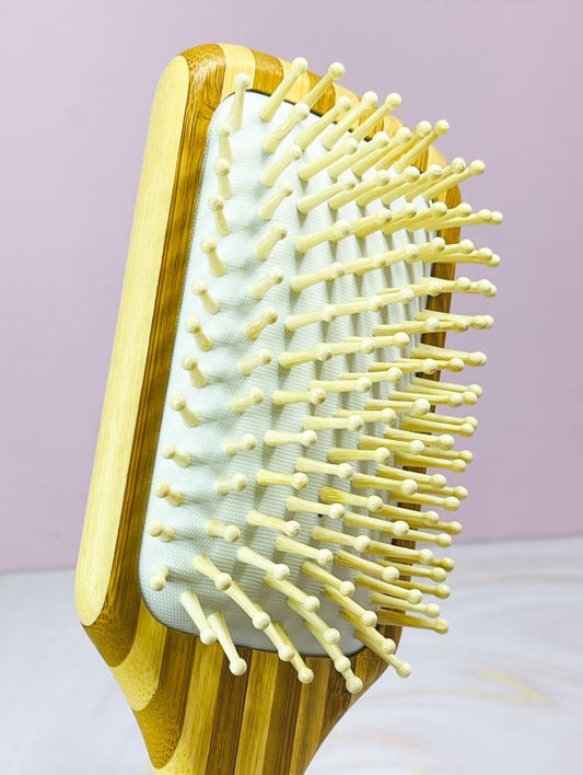 Cepillo de bambú cuadrado