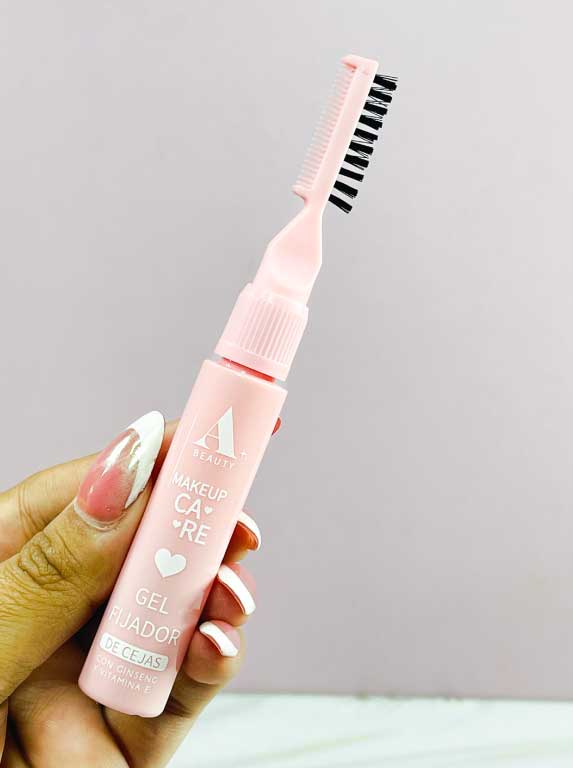 Gel fijador de cejas Alissha