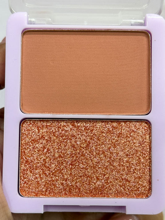 Iluminador y rubor en duo Lula