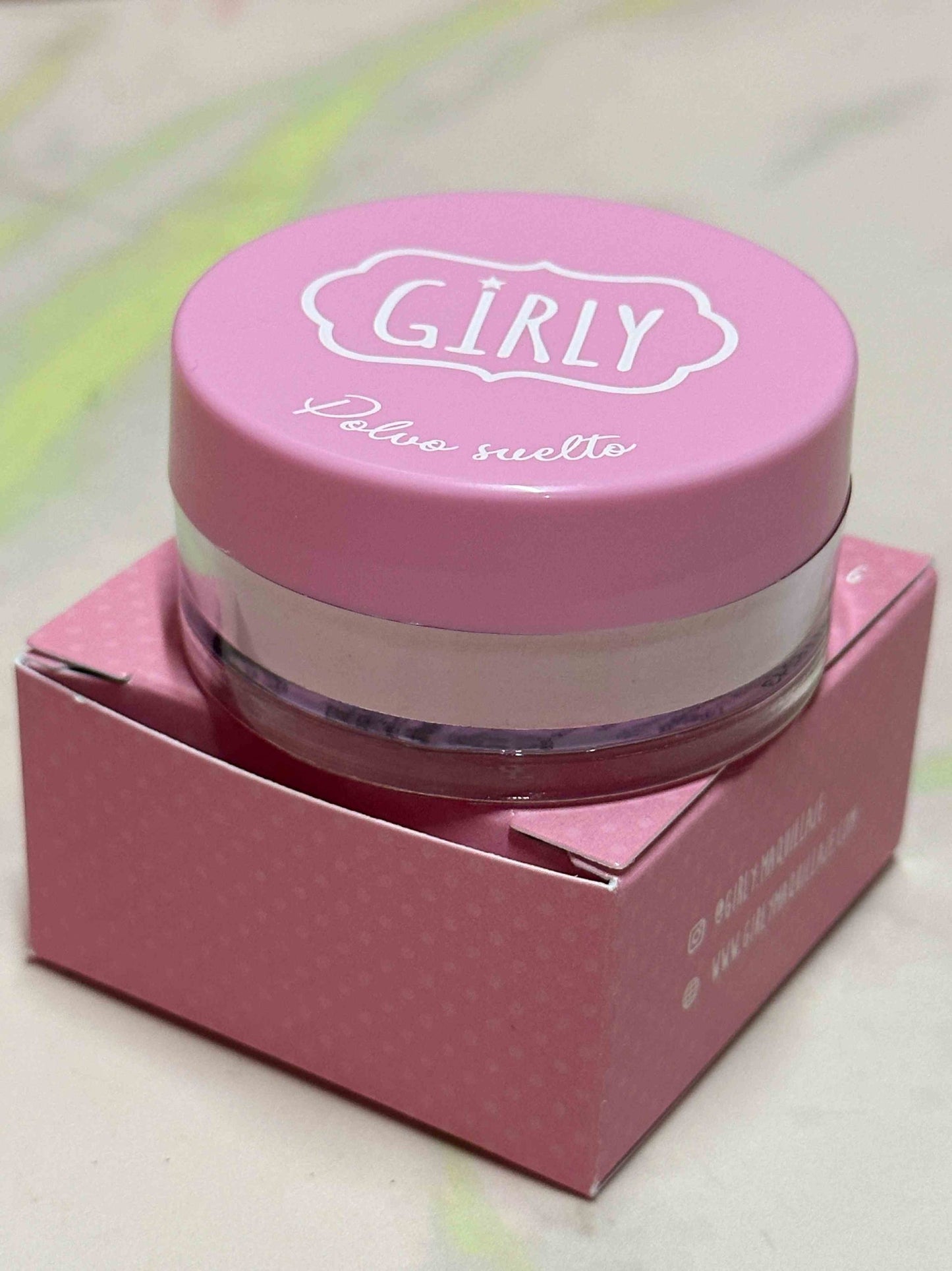 Polvo suelto pequeño Girly