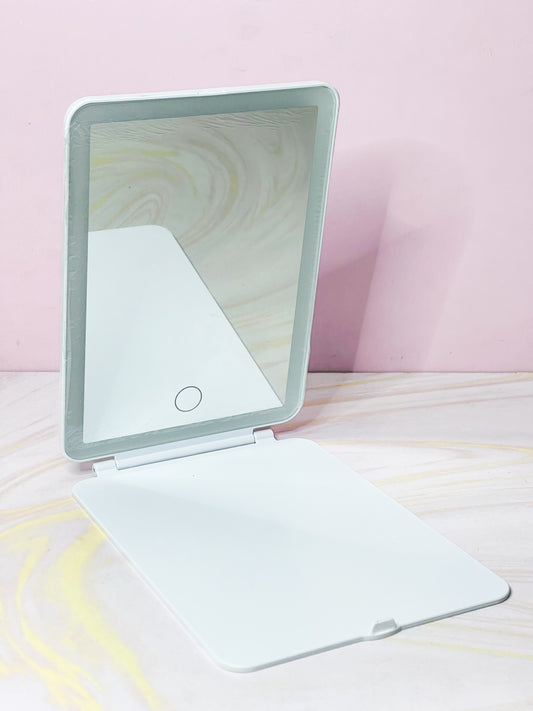Espejo tablet con Luz y estuche Ref 35299-8