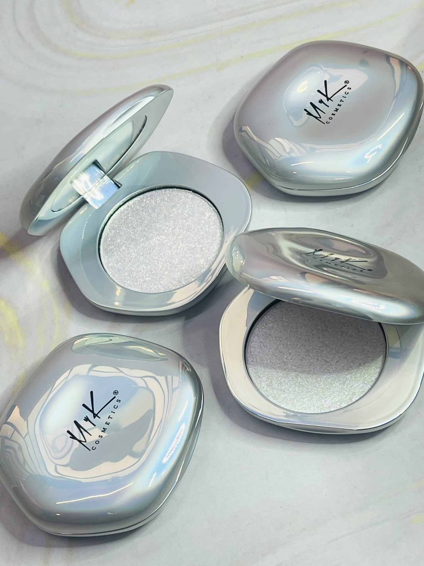Iluminador Sheen Glow MYK