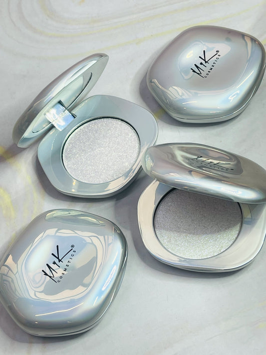Iluminador Sheen Glow MYK