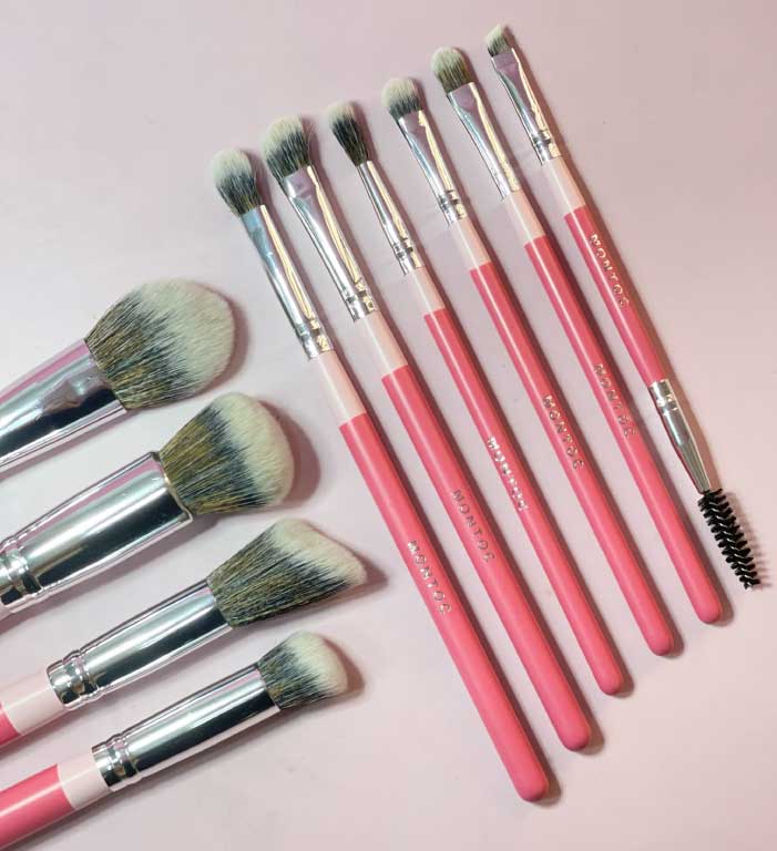 Kit de brochas Fluffy Montoc