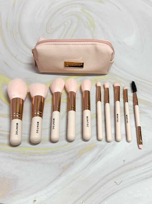 Kit de brochas viajero insignia Ref 524 Montoc