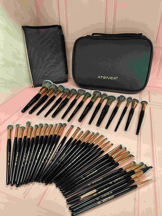 Kit de brochas Flawless x 46 Atenea