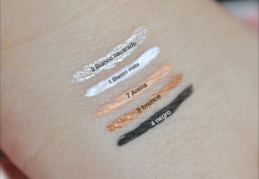 Delineador liquido Samy