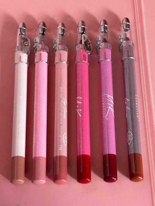 Lápiz de labios con sacapuntas MYK