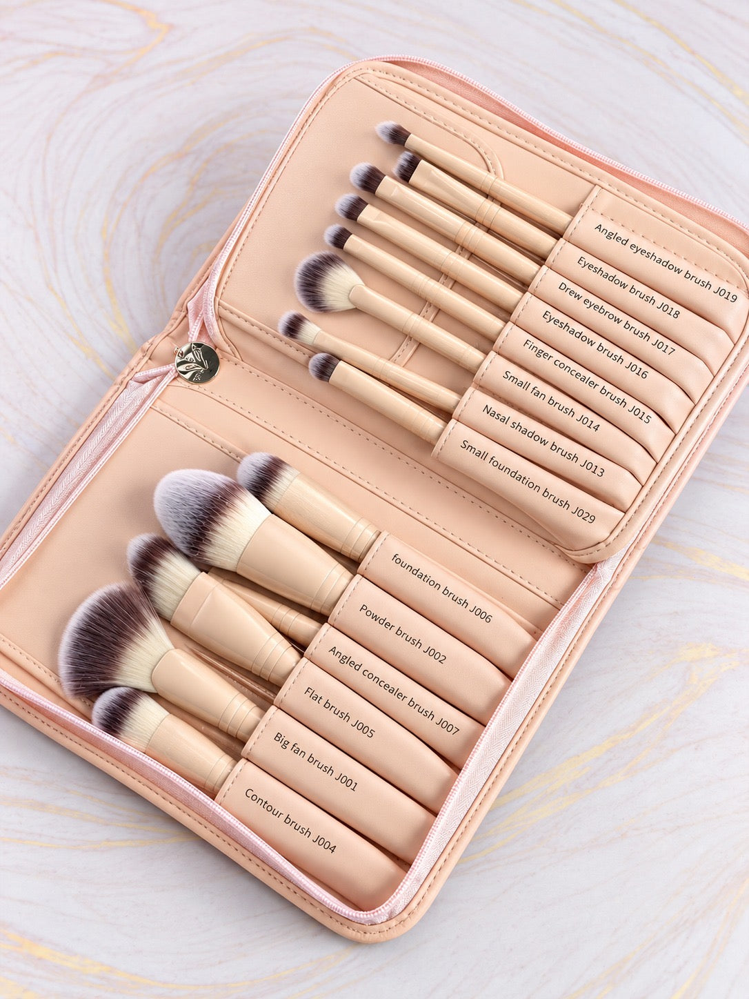 Kit de Brochas Profesionales x 29 Extravaganza REF OH-26-125 Daroge