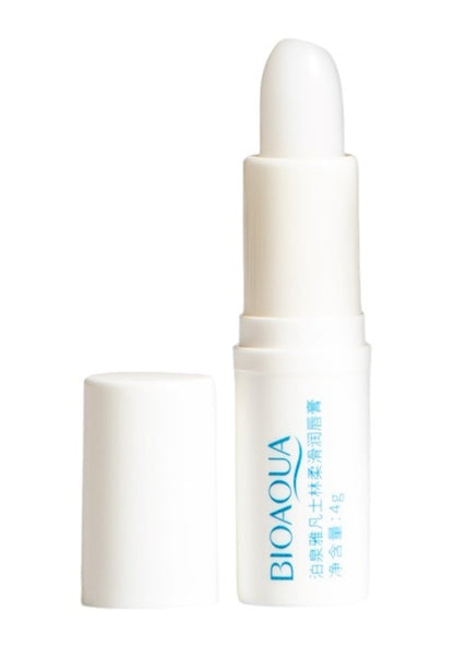 Hidratante de labios con VASELINA Bioaqua