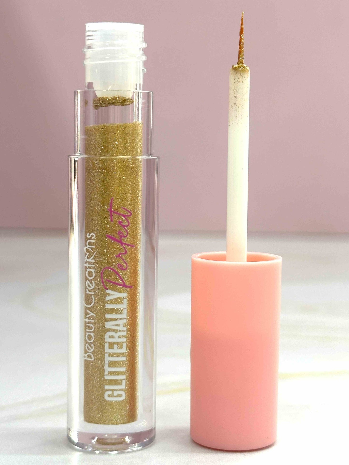 Delineador glitterally perfect Beauty Creations