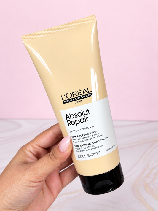 Acondicionador Absolut Repair 200 ml Linea Profesional (color amarillo claro) Loreal