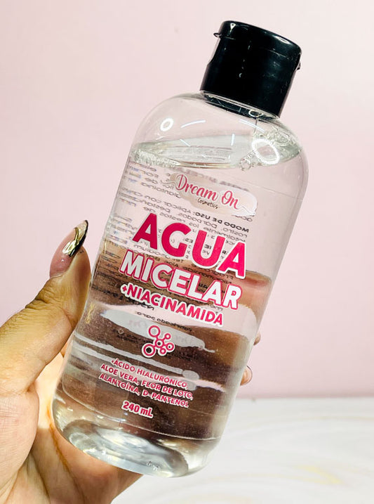 Agua micelar con ácido hialurónico 240 ml Dream On Cosmetics