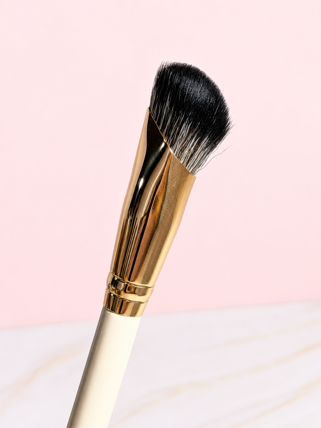 Brocha Profesional Corrector BD04 OG