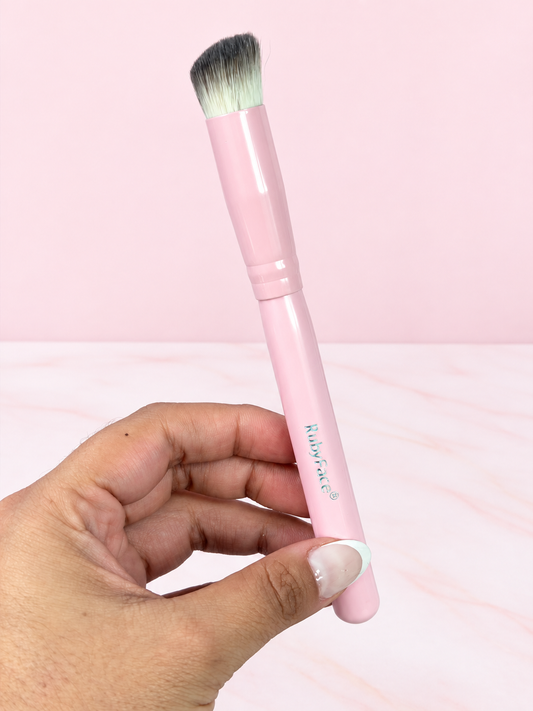 Brocha de Corrector Rosada REF OH-26-019 Ruby Face
