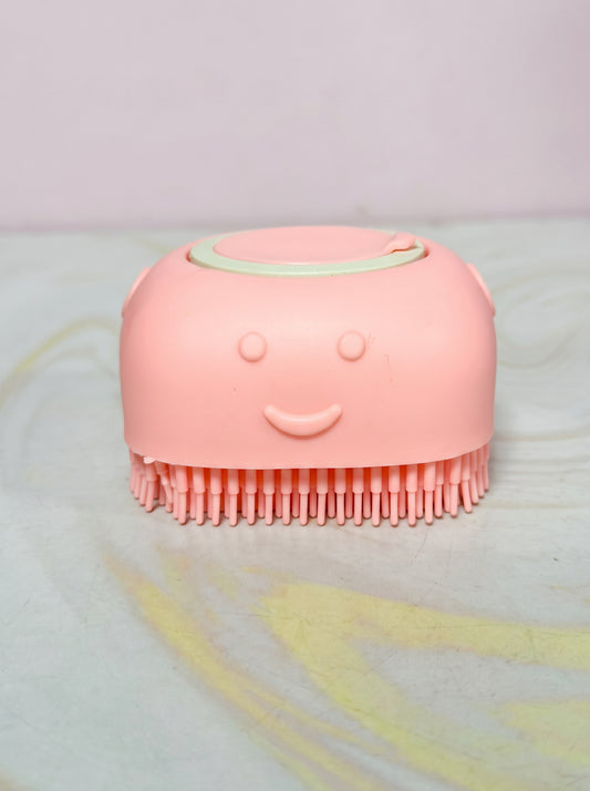 Cepillo Masajeador con Dispensador de Shampoo Sweet Beauty REF OH-26-077