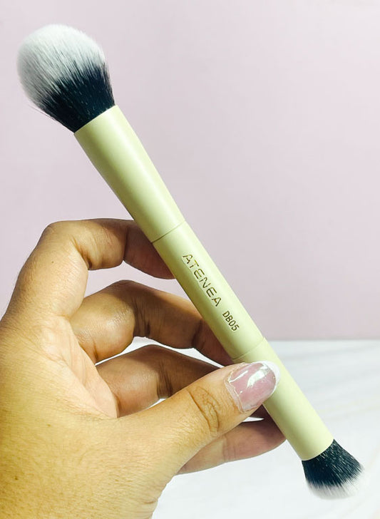 Brocha Duo Glam para polvo/corrector DB05 Atenea