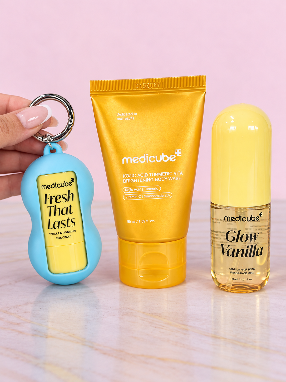 FRESH GLOW TRAVEL BODY KIT Medicube