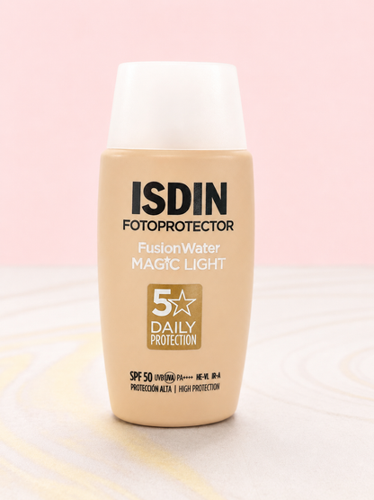 Fotoprotector Fusion Water Magic X 50 ml TONO LIGHT ISDIN