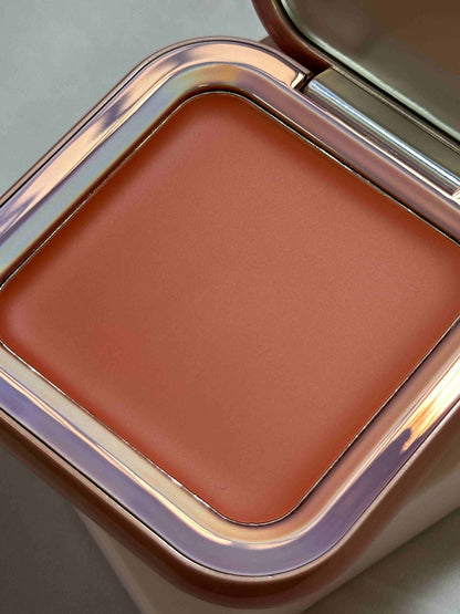 Rubor petal blush MYK