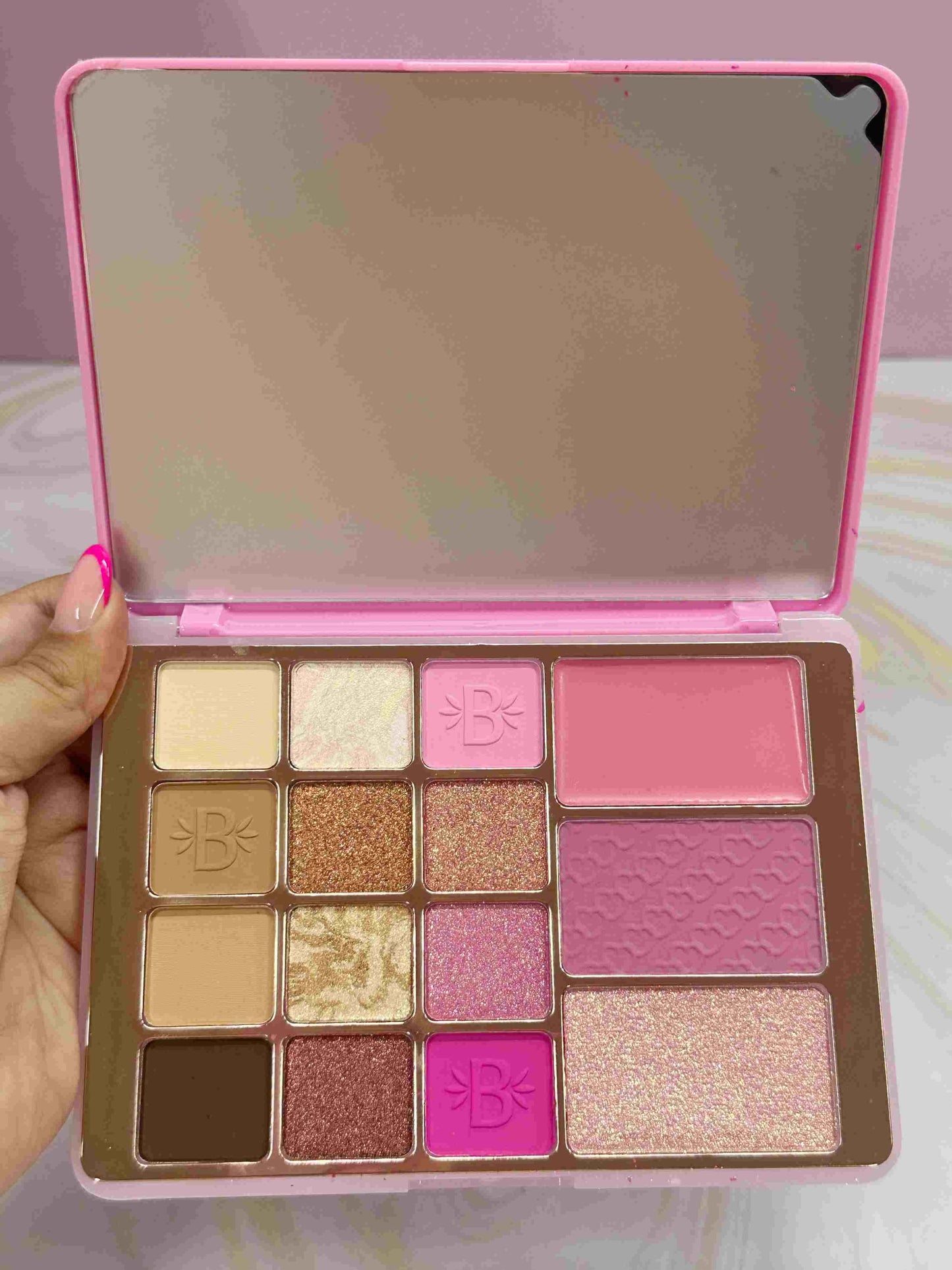 Paleta luxury Bloomshell