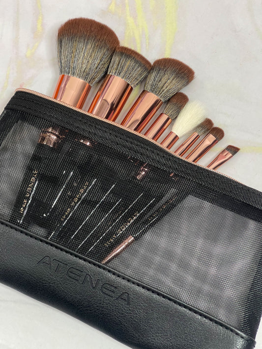Kit de brochas Glam Rose x 8 con Cosmetiquera negra Atenea