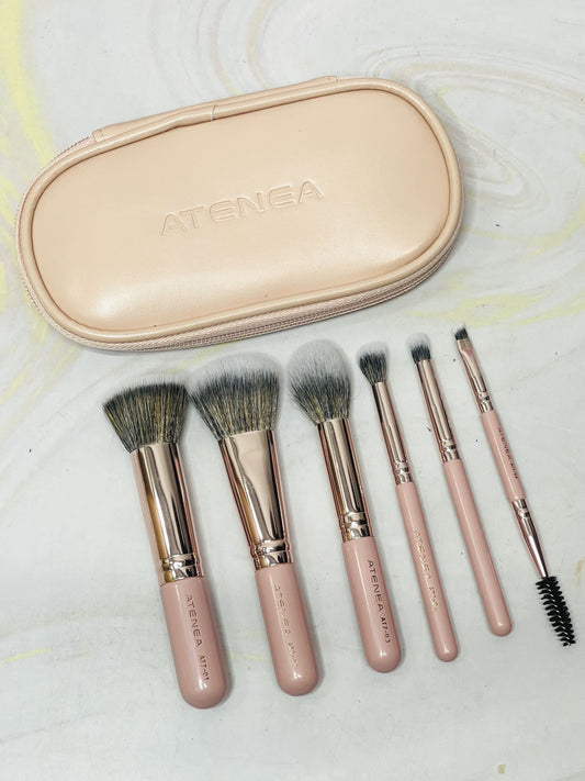 Kit de brochas Pink Travel x6 Atenea