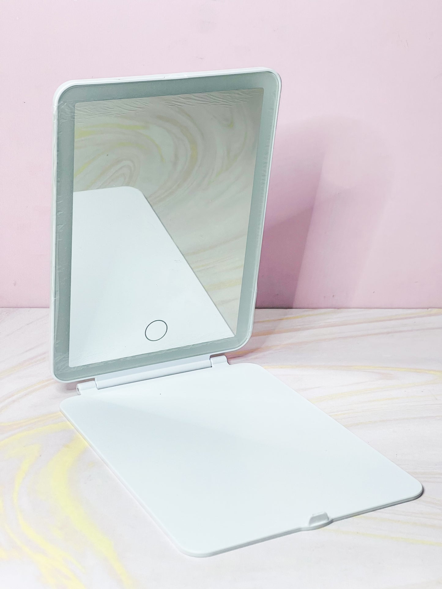 Espejo tablet con Luz y estuche Ref 35299-8