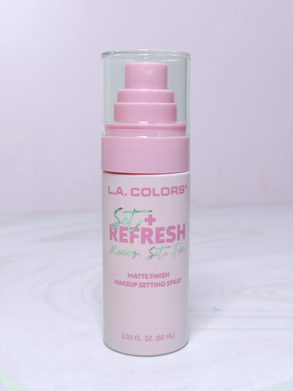 Fijador Matte Set + Refresh Spray LA Colors