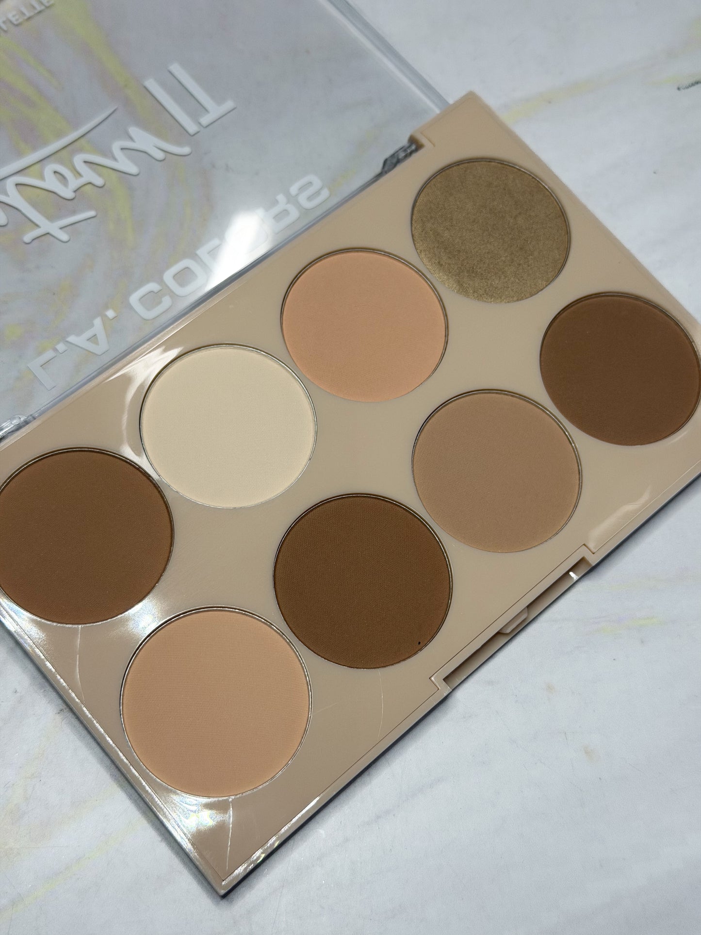 Paleta de contornos x8 Contour It LA Colors