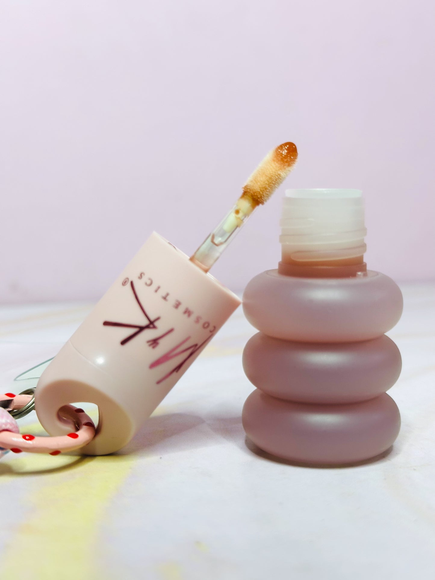 Cute Gloss con Charm para Celular MYK