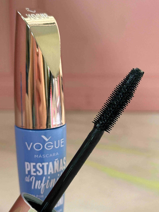 Pestañina pestañas al infinito Vogue