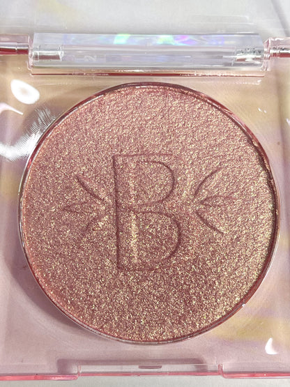 Rubor Blush Shell Luminoso Bloomshell