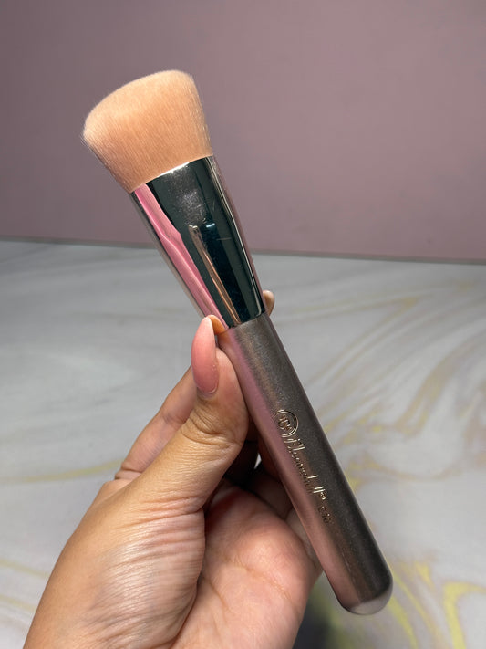 Brocha de base C10 Bloomshell