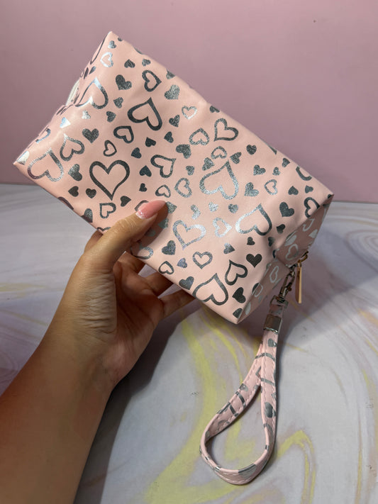 Cosmetiquera ultra love Bloomshell