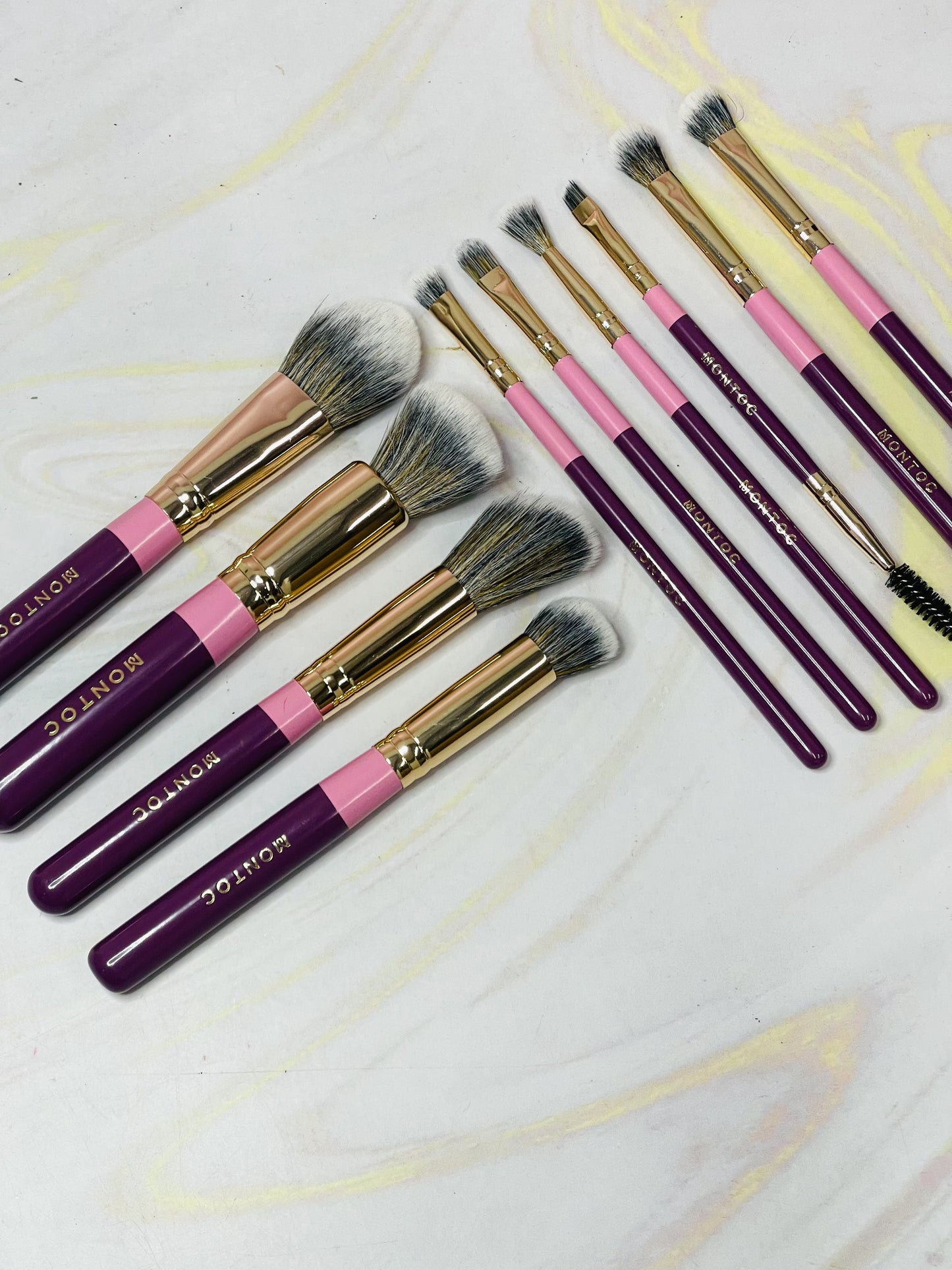 Kit de brochas Fluffy Montoc