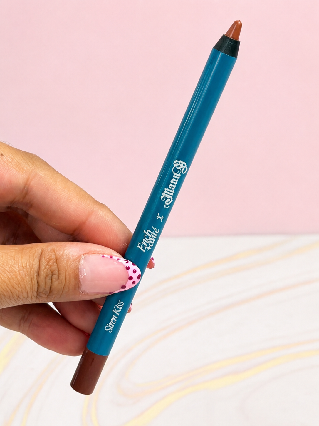 Lip Liner Pinch me Enchanté x Manu G