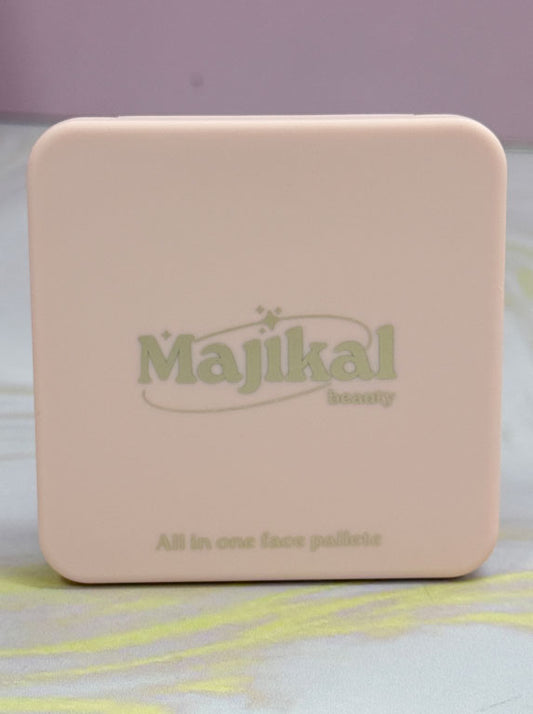 Paleta All in one Majikal