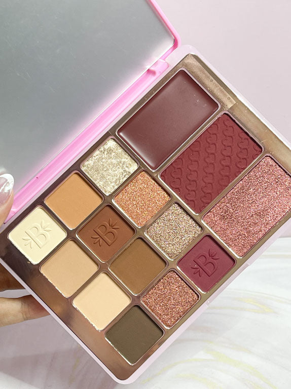 Paleta luxury Bloomshell