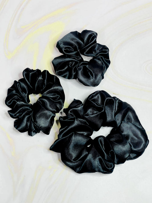 Paquete moños en satín x3