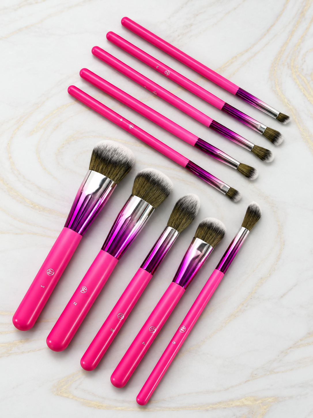 Kit de Brochas en Bolsa Fucsias X 10 REF OH-26-111