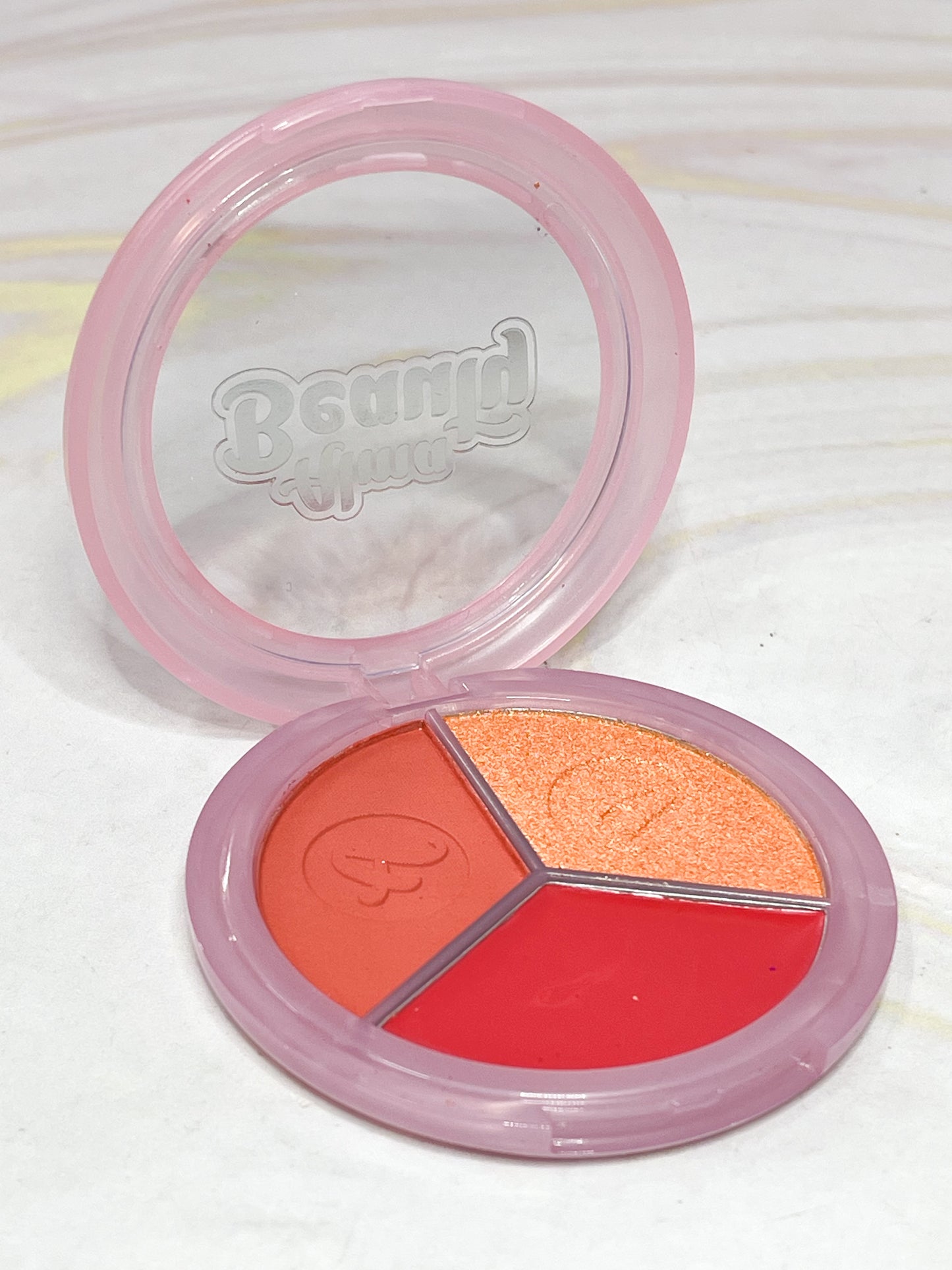 Trio de rubores + iluminador Pink Petal Alma Beauty